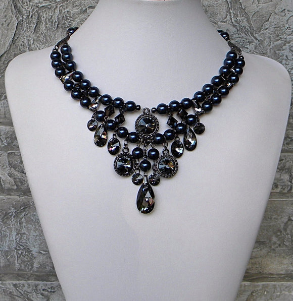 Navy And Silver Gray Round Stones In Gunmetal Necklace